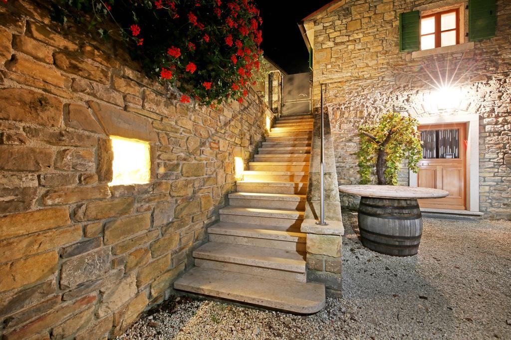 Villa Benvenuti Motovun Room photo